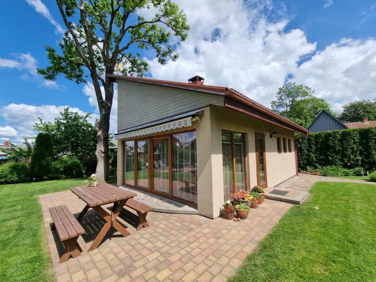 Saules Street Home Kuldiga Exterior photo